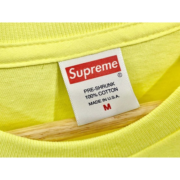 Supreme Bombay Tee Bright Yellow FW18 Size Medium NEW RARE T-Shirt - Picture 4 of 4